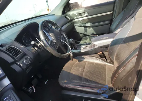 2018 Ford Explorer Xlt z USA, uszkodzony, nr VIN 1FM5K7D83JGC72202